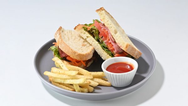 ローストビーフの<br>サンドウィッチ